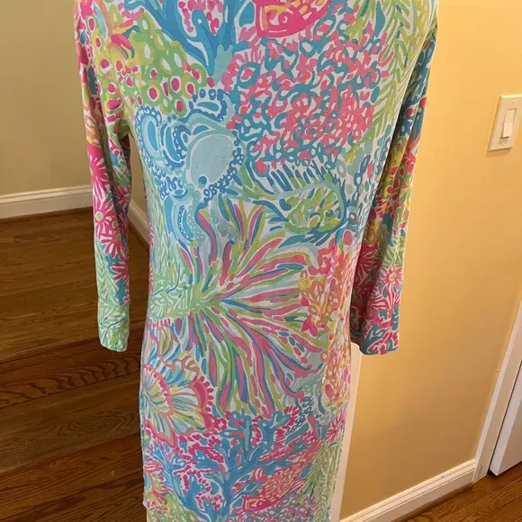 14- Lilly Pulitzer Women's Neon Tropical Palms Casual Dress Gold Button Detail