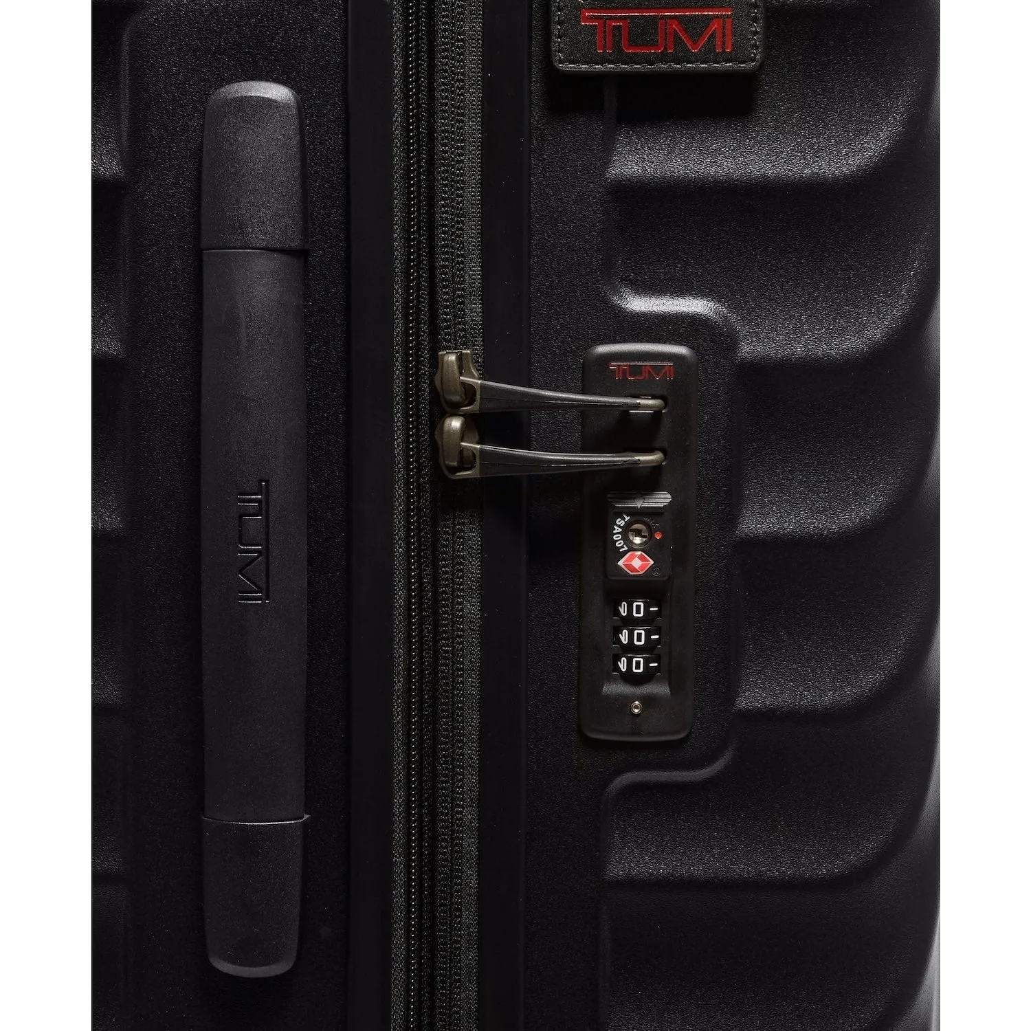 19 Degree Extended Trip Expandable 4 Wheeled Packing Case