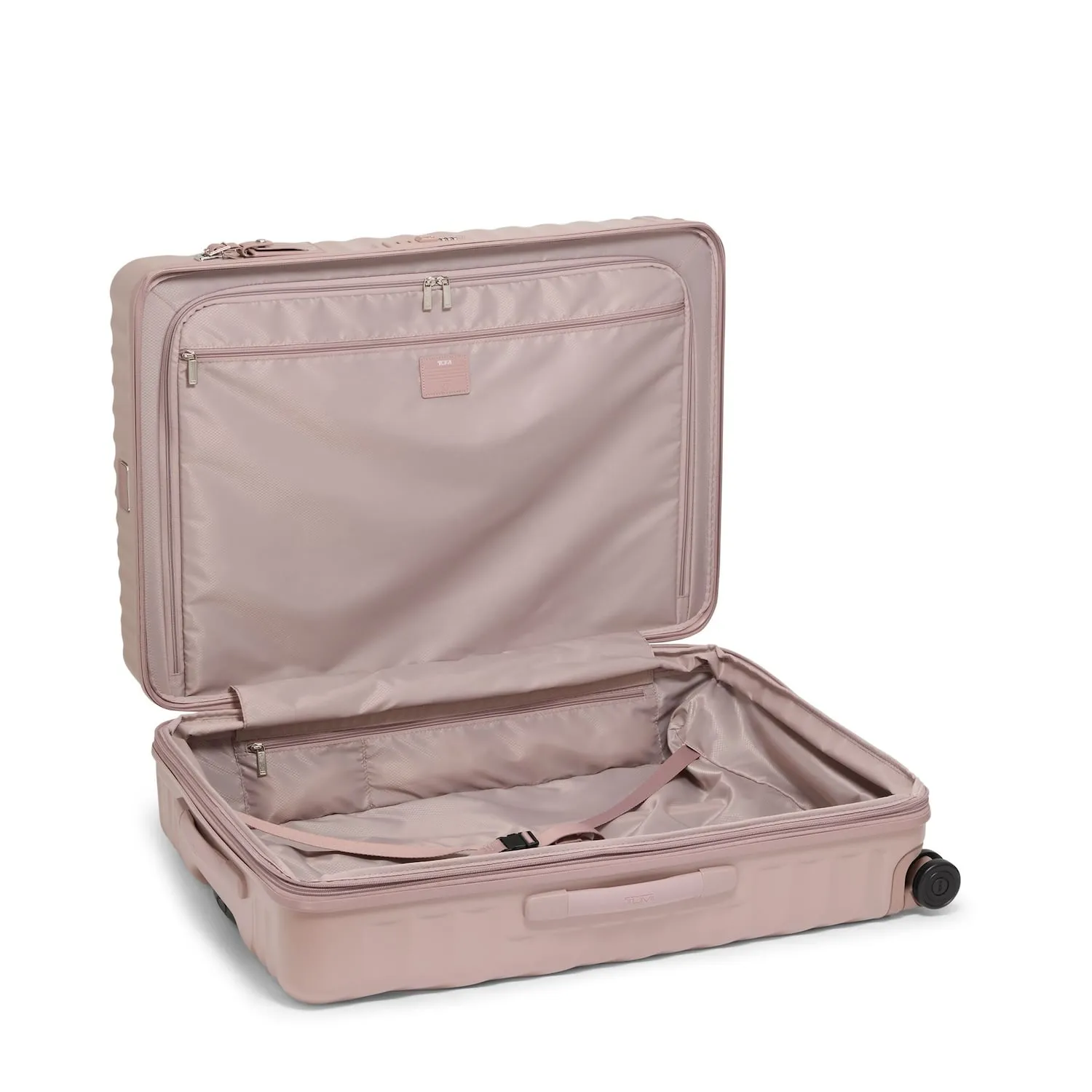19 Degree Extended Trip Expandable 4 Wheeled Packing Case