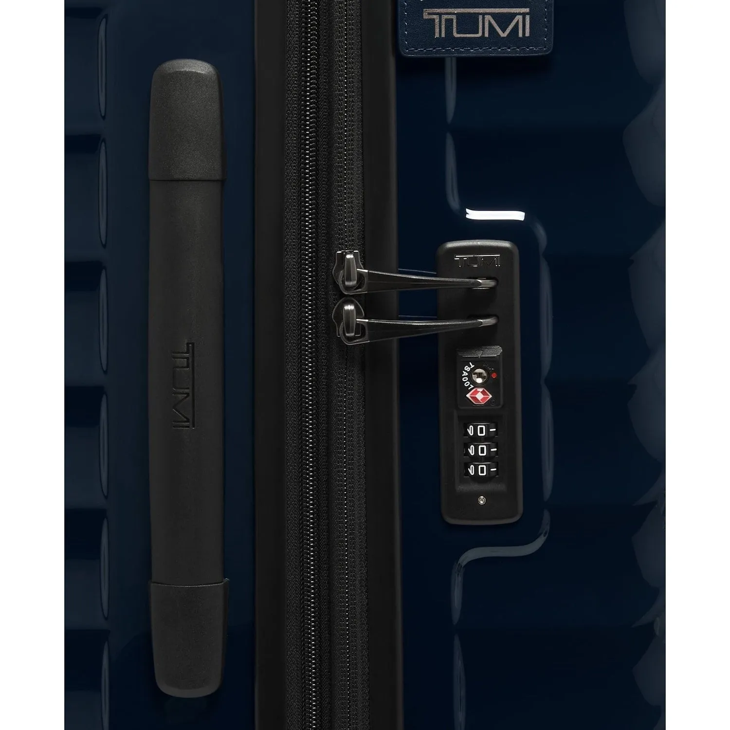 19 Degree Extended Trip Expandable 4 Wheeled Packing Case