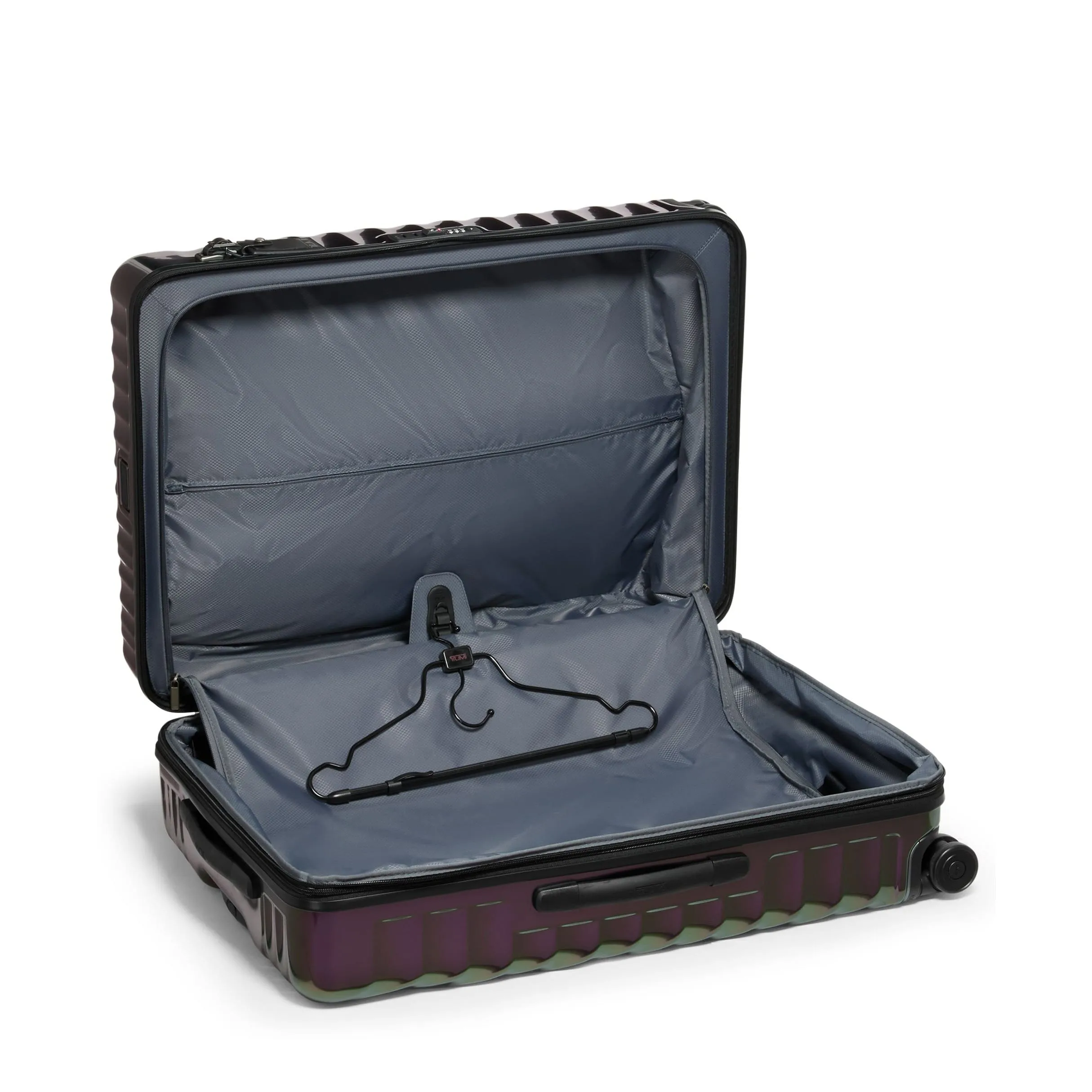19 Degree Extended Trip Expandable 4 Wheeled Packing Case