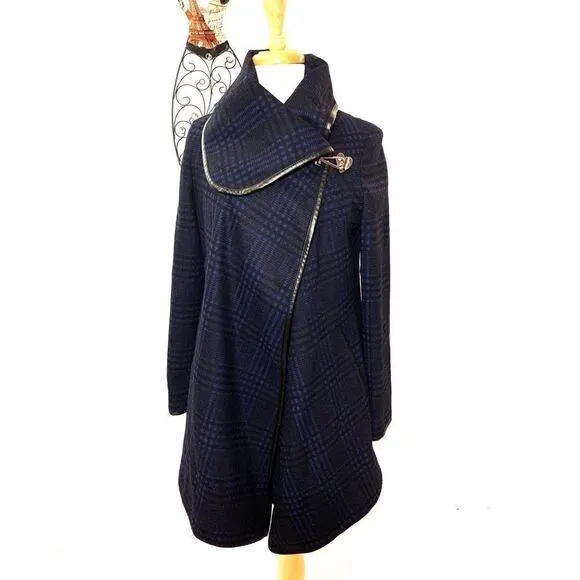 Betsy Johnson Cape Coat