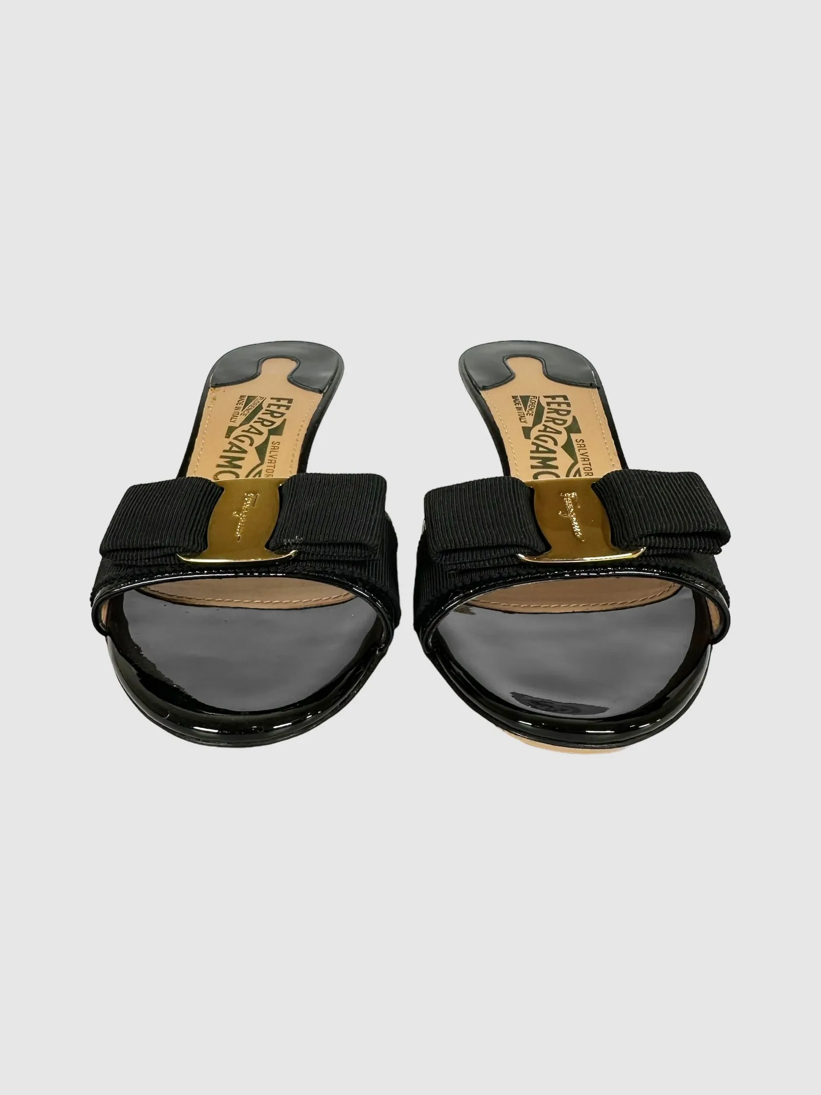 Bow Accent Kitten Heel - Size 6