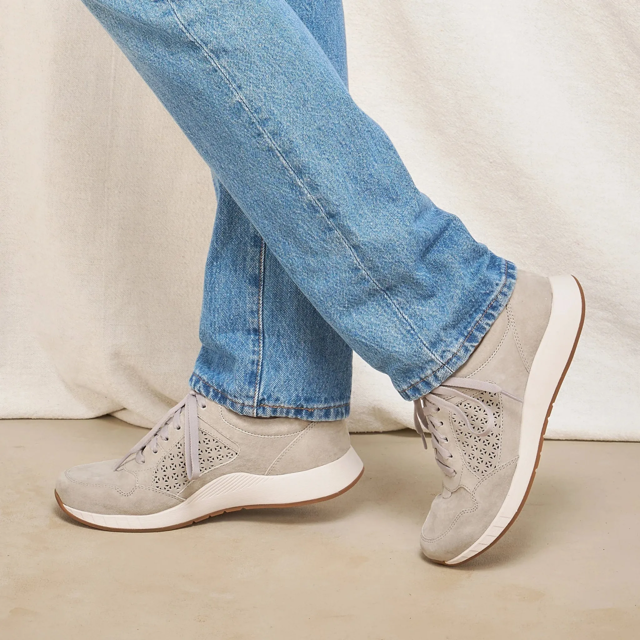 Catie | Suede | Grey