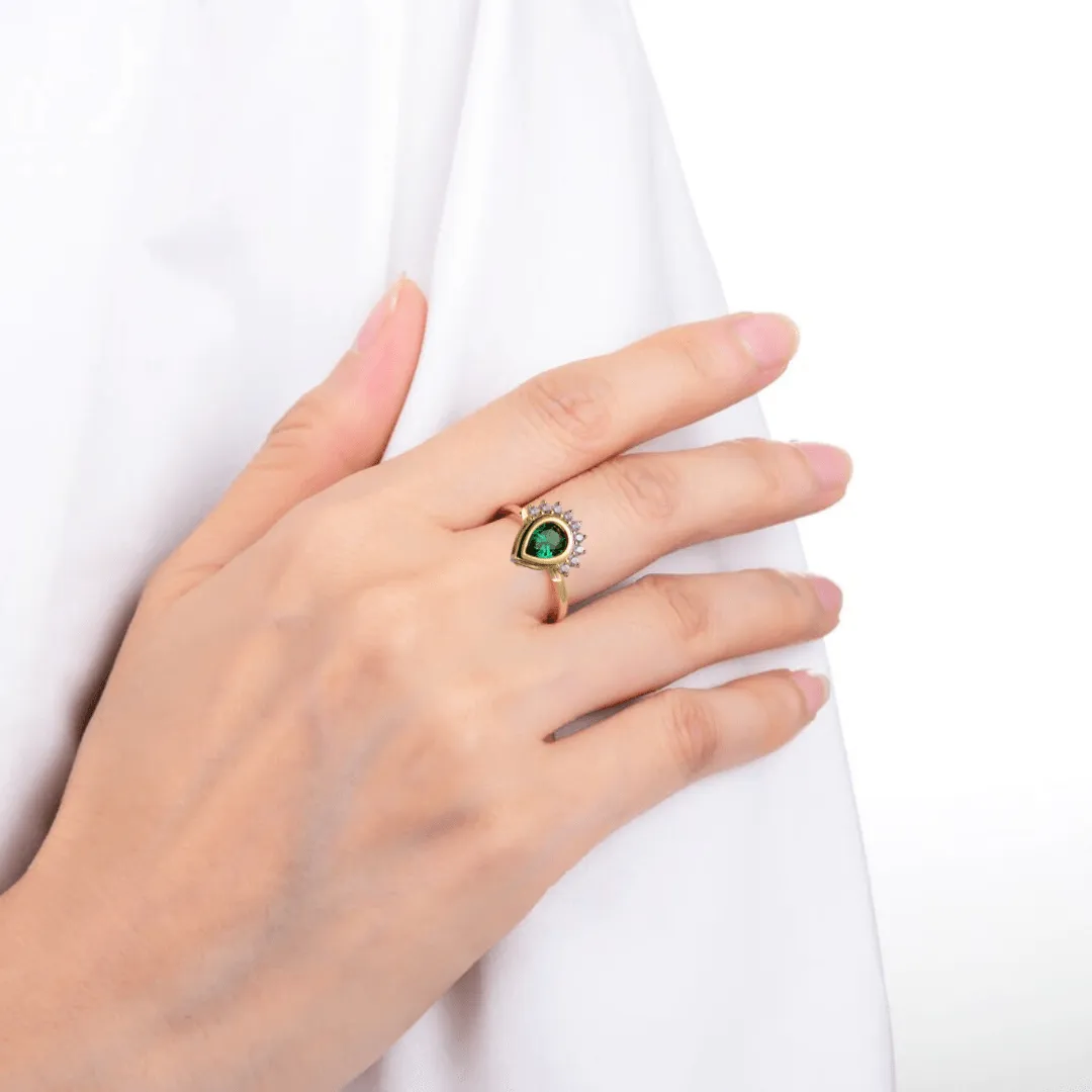 Chrome Diopside Teardrop Ring