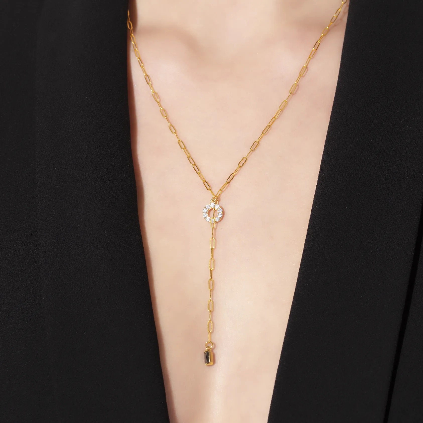 Circle Charm Lariat