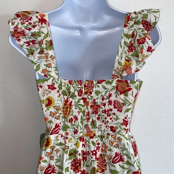 dRA Los Angeles Beautiful Floral Square Neckline Ruffle  Shoulder Dress