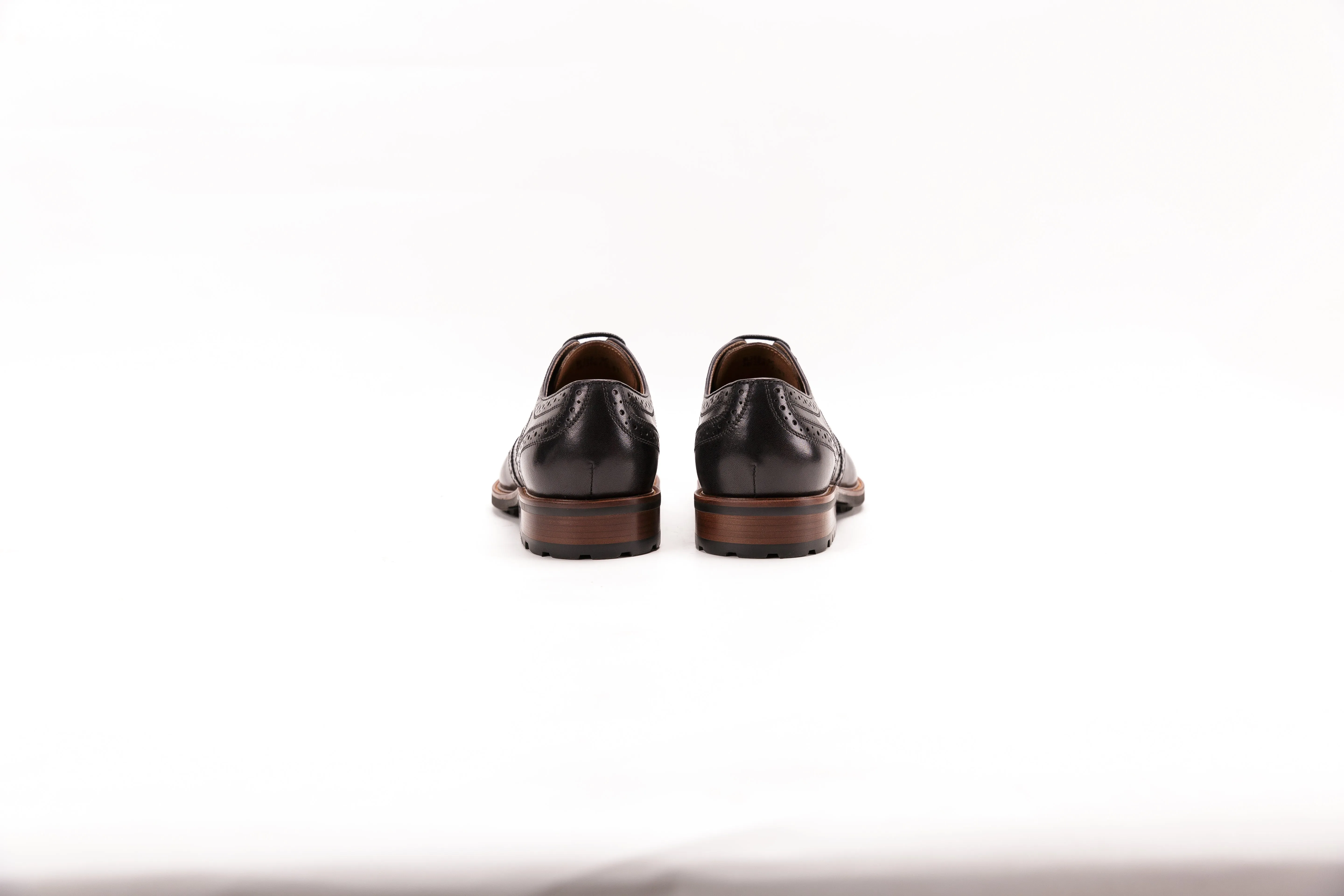 England Brock carved vintage leather shoes
