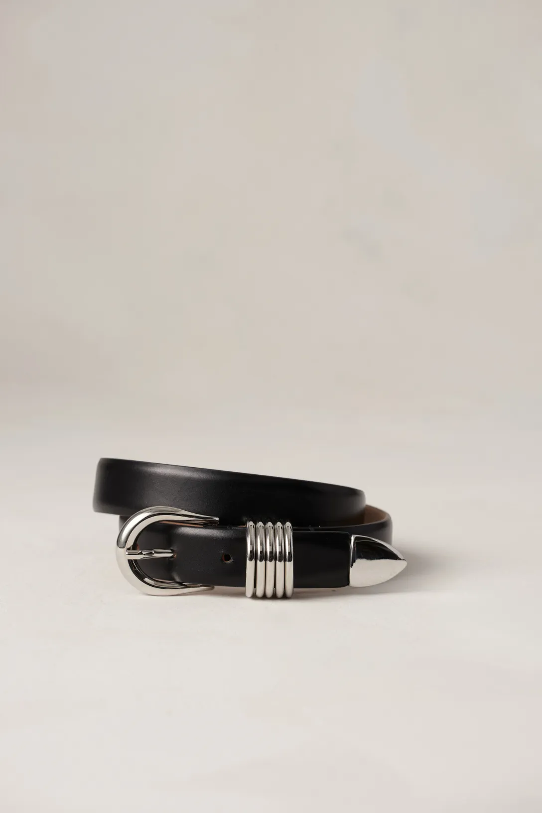 Hollyhock | Black/Silver