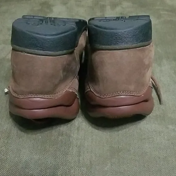 Hp🎯🎊🎉Timberland boy's beef and broccoli field boots