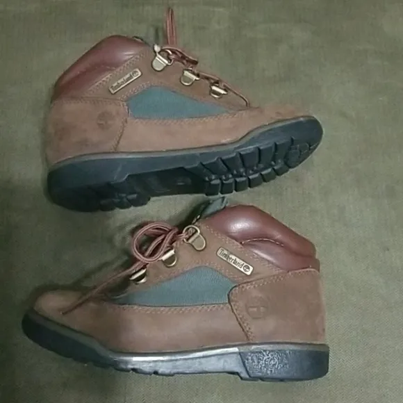 Hp🎯🎊🎉Timberland boy's beef and broccoli field boots