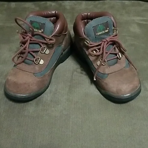 Hp🎯🎊🎉Timberland boy's beef and broccoli field boots