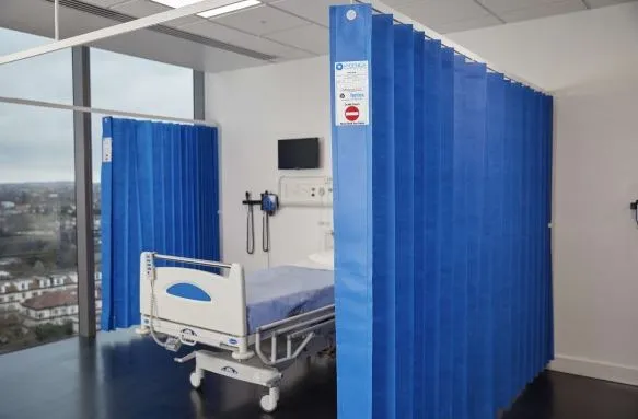 Hygenica - Anti Microbial Treated Fantex® IPC Disposable Cubicle Curtain - standard (4500mm x 2000mm), multiple hook options