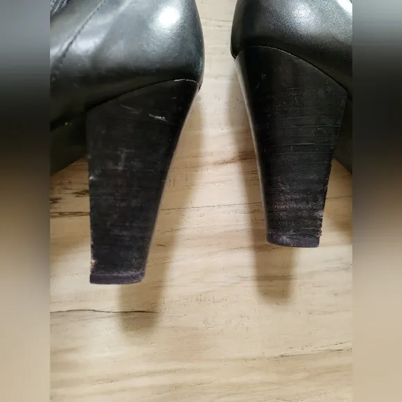 Italian Leather Black Riding Scrunch Boots Sz 39/8 Knee High Heel
