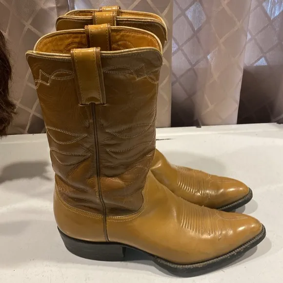 Justin Leather Western Cowboy Boots, Size 8D