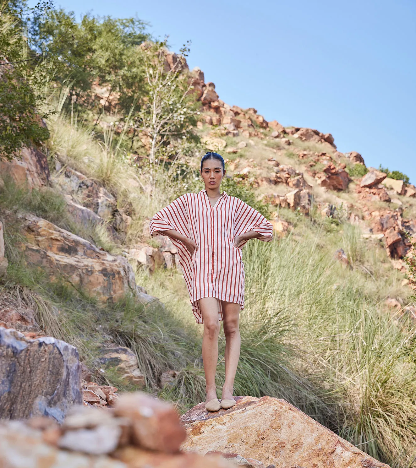 Khara Kapas Meant To Be Anti-fit Dress 100% Cotton  Red and Off-white KW693
