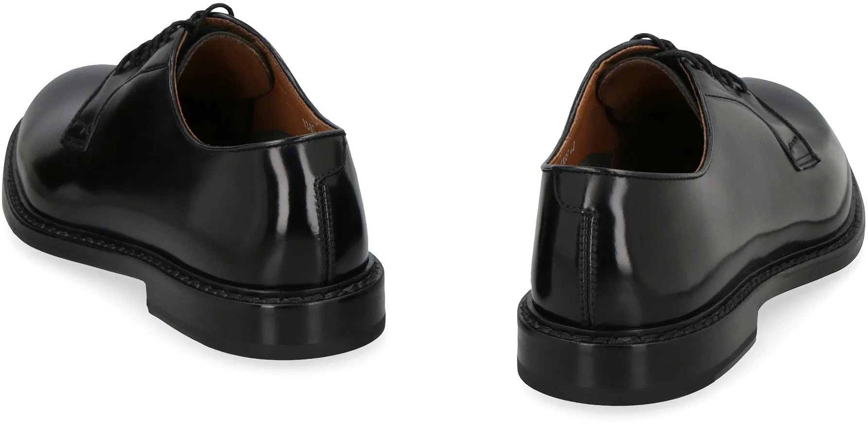 Leather lace-up shoes