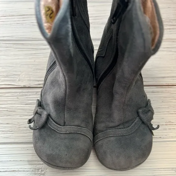 Little Eric Italian Leather Grey Suede Bow Boots Toddler 22/6
