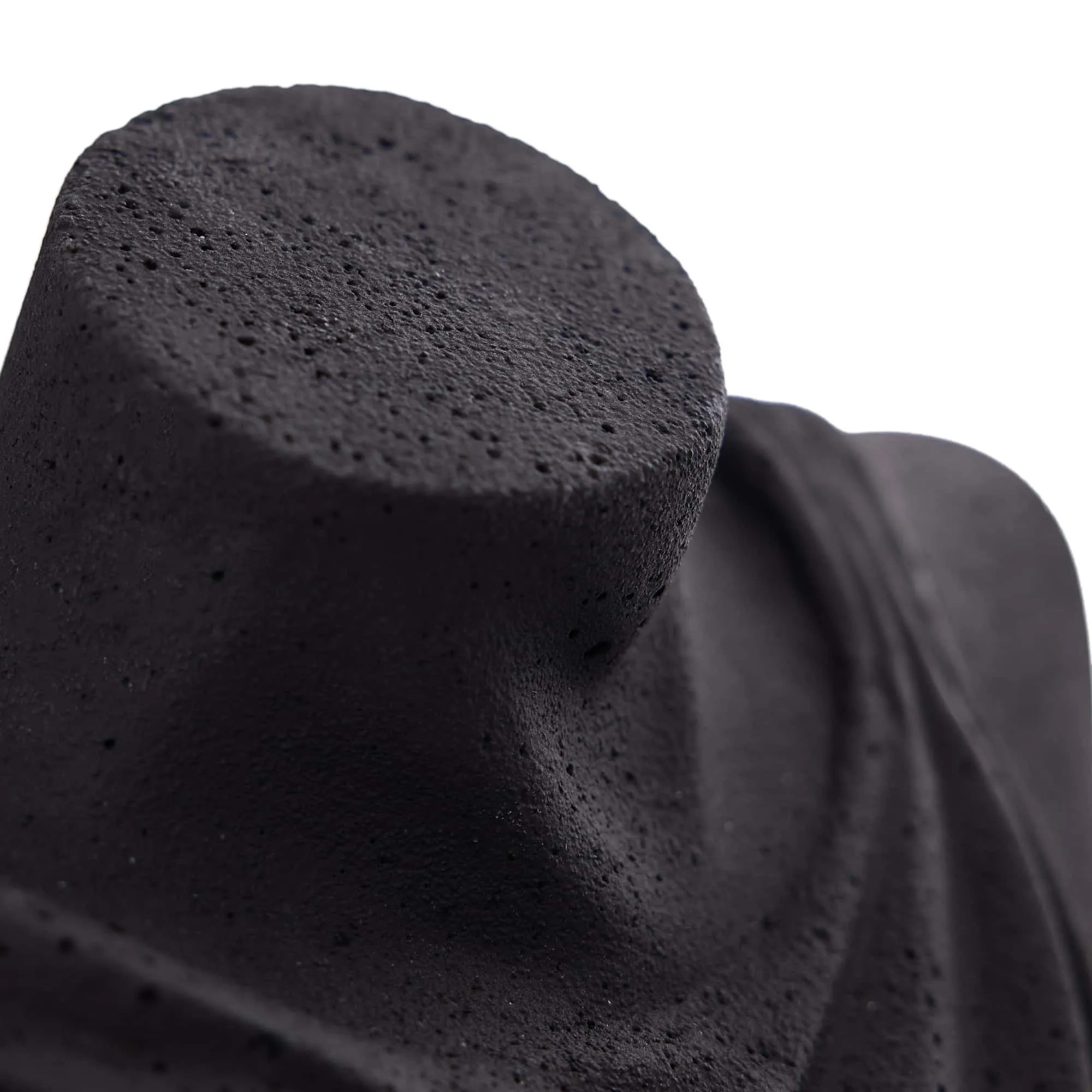 Magnus Sculpture