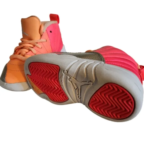 NIKE AIR JORDAN 12 RETRO SUNRISE RACER PINK MANGO 819666-602 SIZE 5C