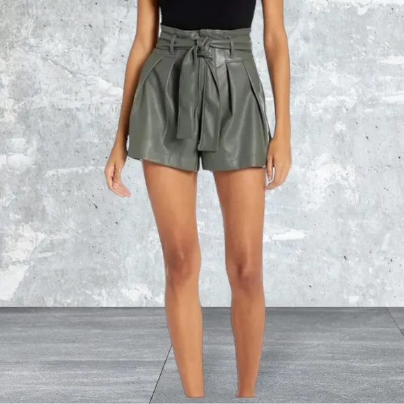 NWT BlankNYC faux leather high rise zippered shorts, tie front, pockets SZ 28