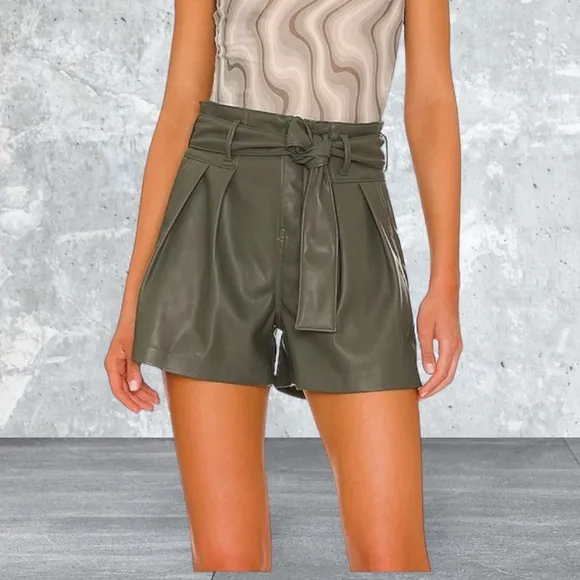 NWT BlankNYC faux leather high rise zippered shorts, tie front, pockets SZ 28