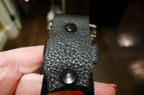 Presh Obi Fragment Belt Buckle on Black Belt Strap