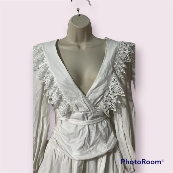 Saints and Secrets White Cotton Mini Dress Lace Edges Size Small