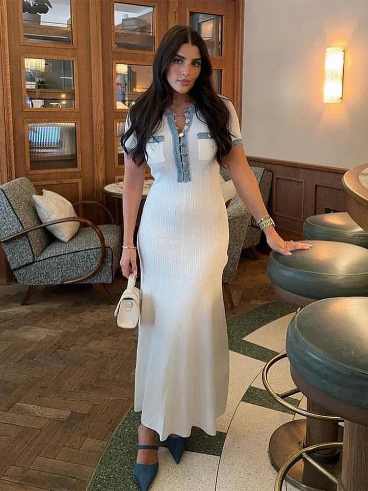 Senna Elegant Metal Single Breasted Knitted - Midi Dress