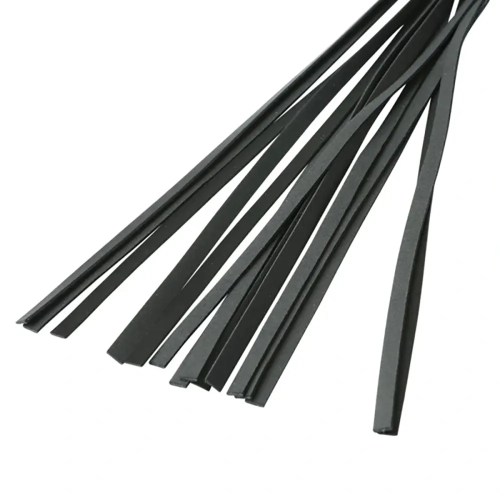 Sex & Mischief Mahogany Flogger with Wooden Handle - Black