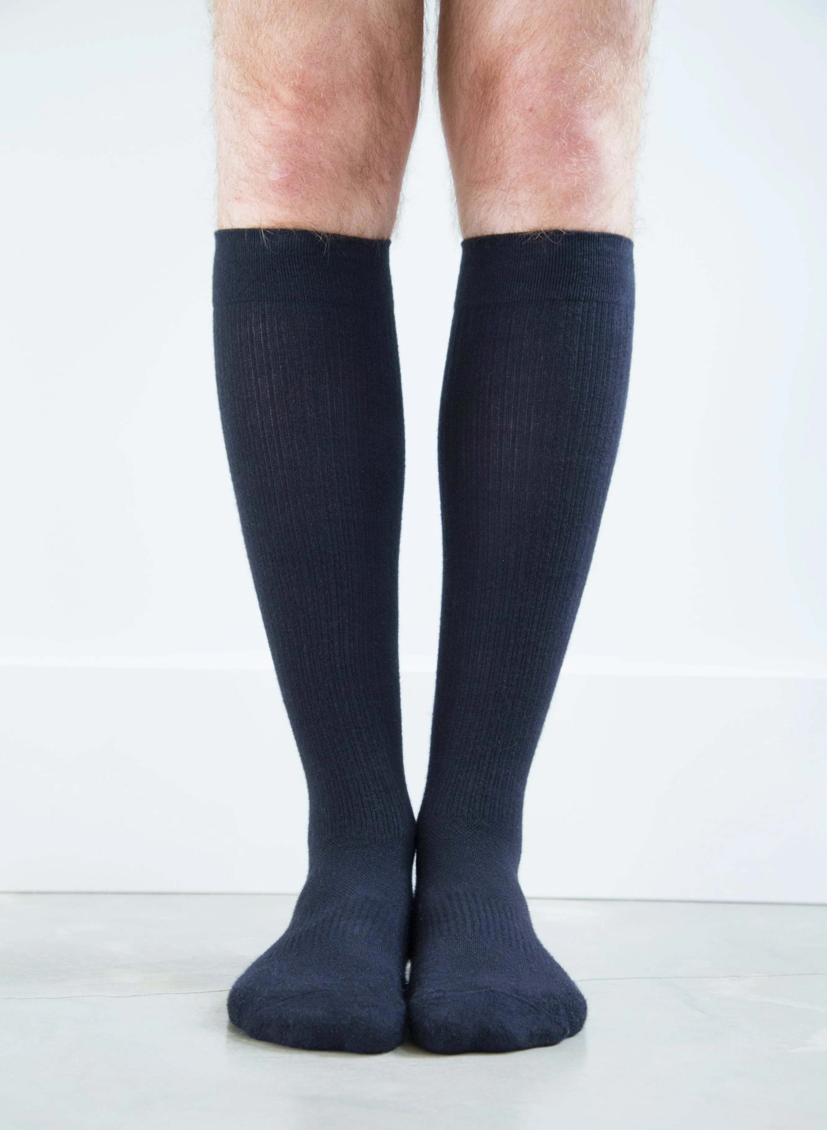 Solid Black Cotton Socks - Men's Medical