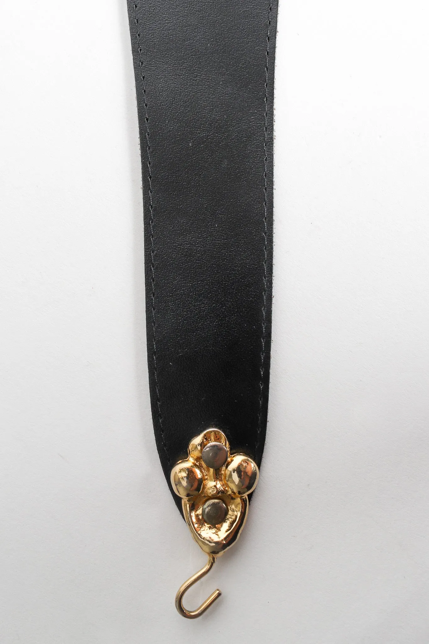 V Drip Brutalist Wing Belt