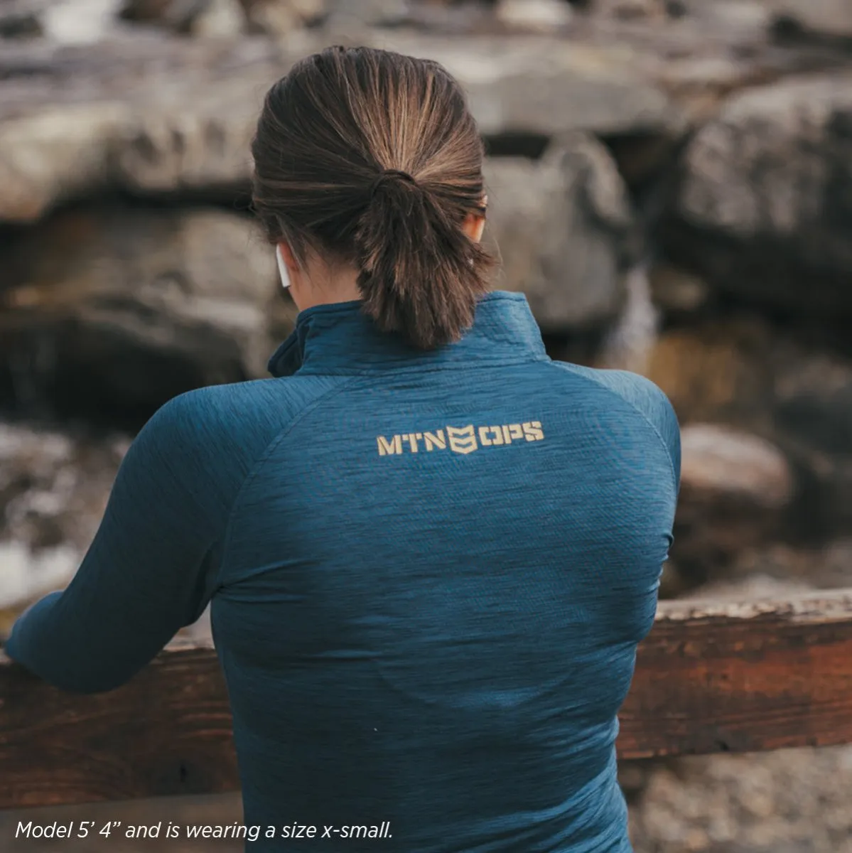 WOMEN'S PREVAIL 1/4 ZIP